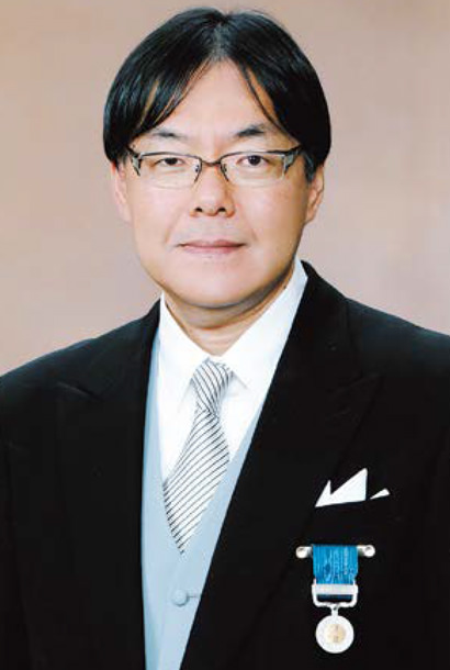 清明会会長　道谷　卓（高校35回生）