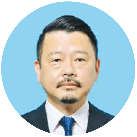 教頭　石井 良和（40回生）