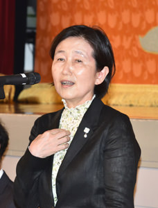 来賓挨拶　谷本 公子元校長（第28代）