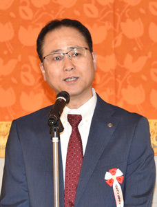 来賓挨拶　森本 成己前校長（第30代）