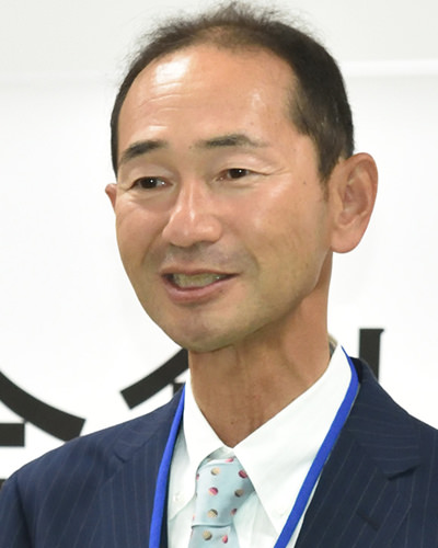 沖　良宣　校長先生（第31代）