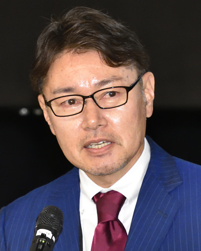 学校長挨拶　小林　進　新会長（39回生）