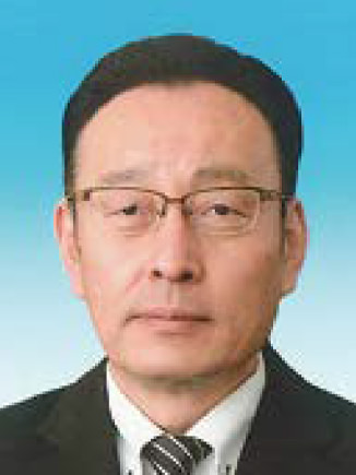 第32代校長　小川　秀雄