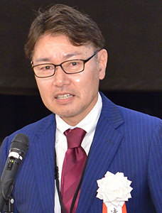 小林　進　新会長　（39回生）