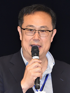 開会　司会　尾花　弘教　副会長（第44回生）